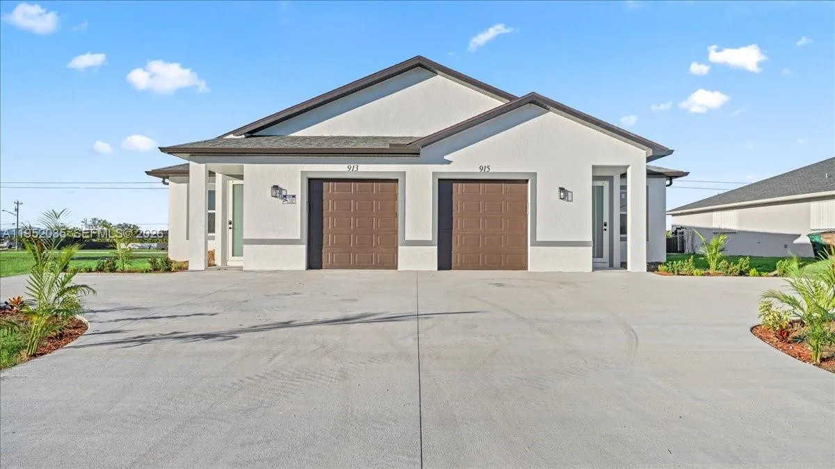 for sale at 913/915 NE 15TH LN, Cape Coral FL 33909