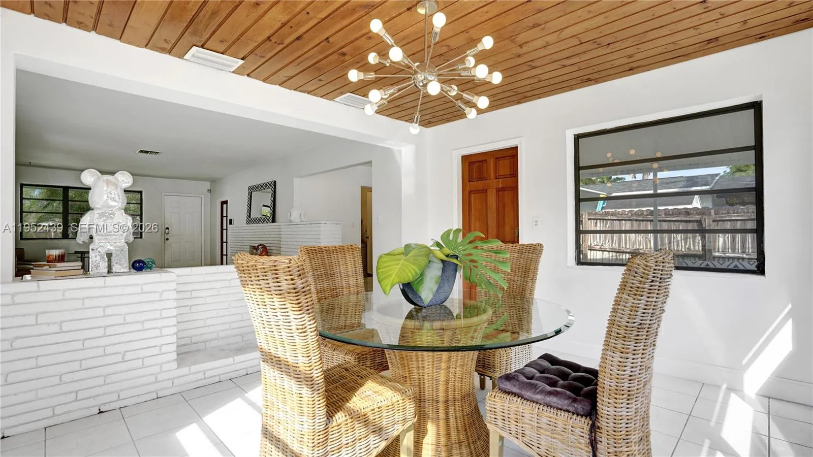 1105 N 31st Ct, Hollywood FL 33021