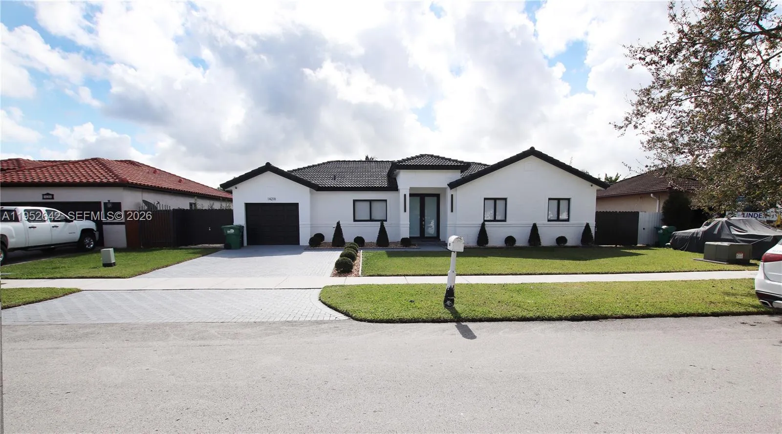 14218 SW 291st St, Homestead FL 33033