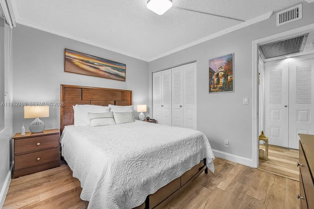 12850 SW 4th Ct # 306I, Pembroke Pines FL 33027