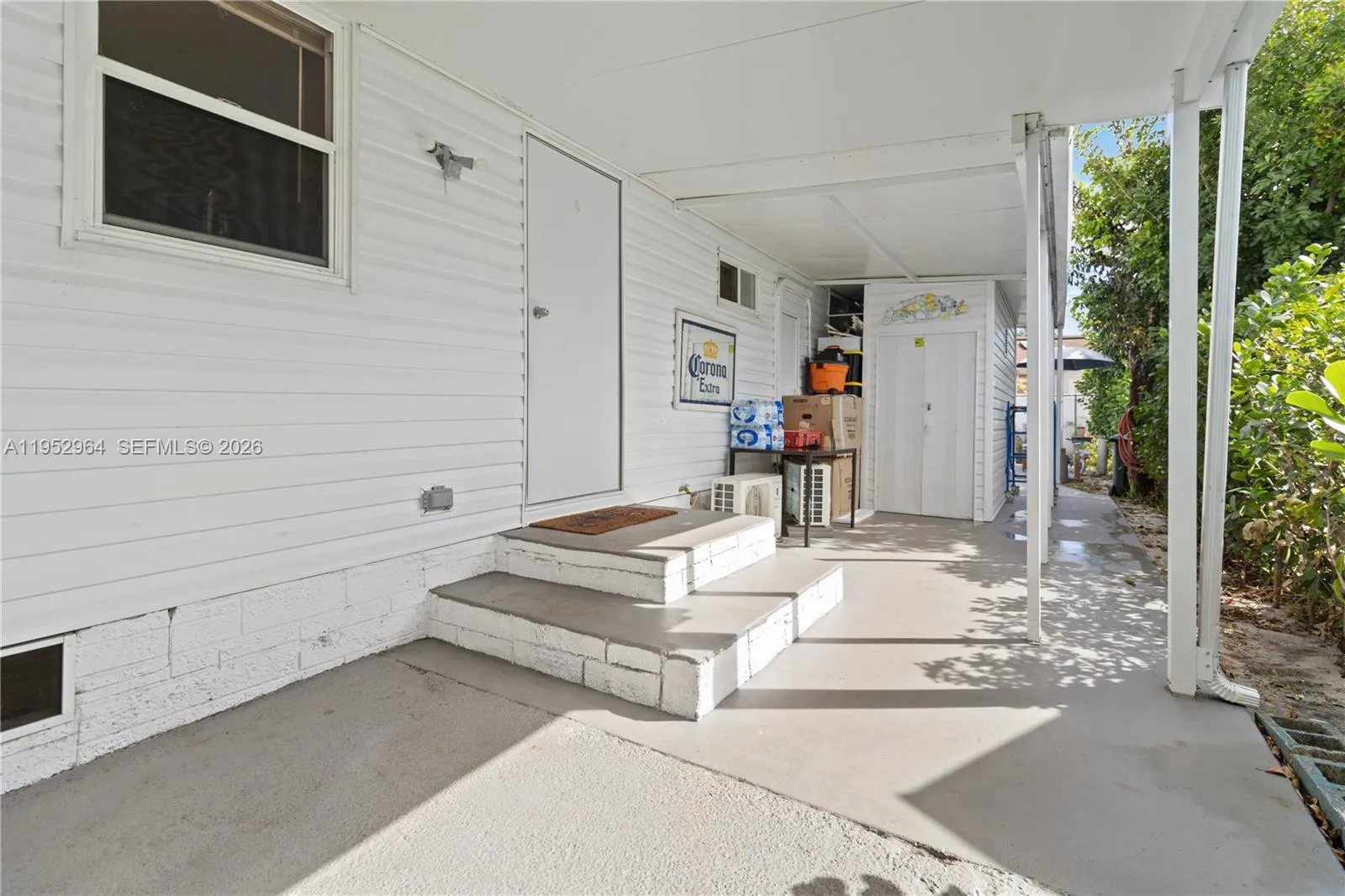 5720 SW Cypress Dr, Dania Beach FL 33312