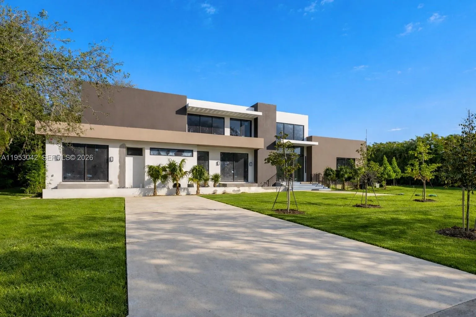 6 bedroom 7 bath for sale at 5825 SW 111th Ter, Pinecrest FL 33156