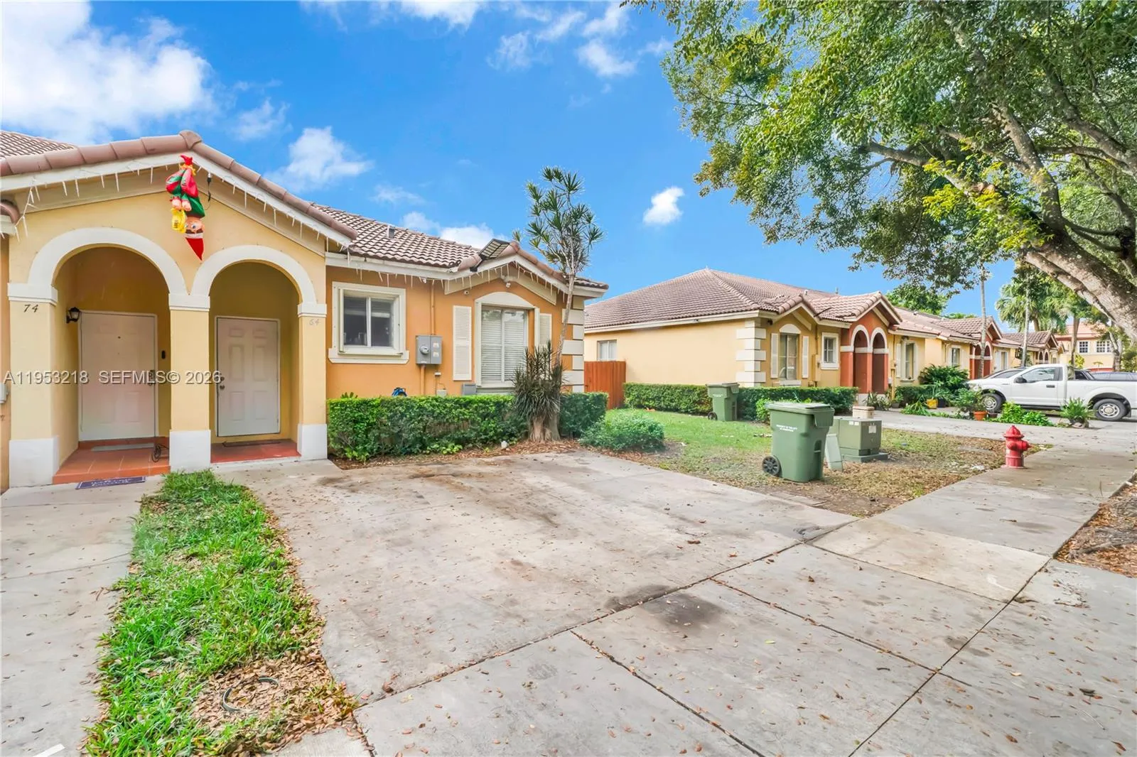 64 SW 15th Ter, Homestead FL 33030