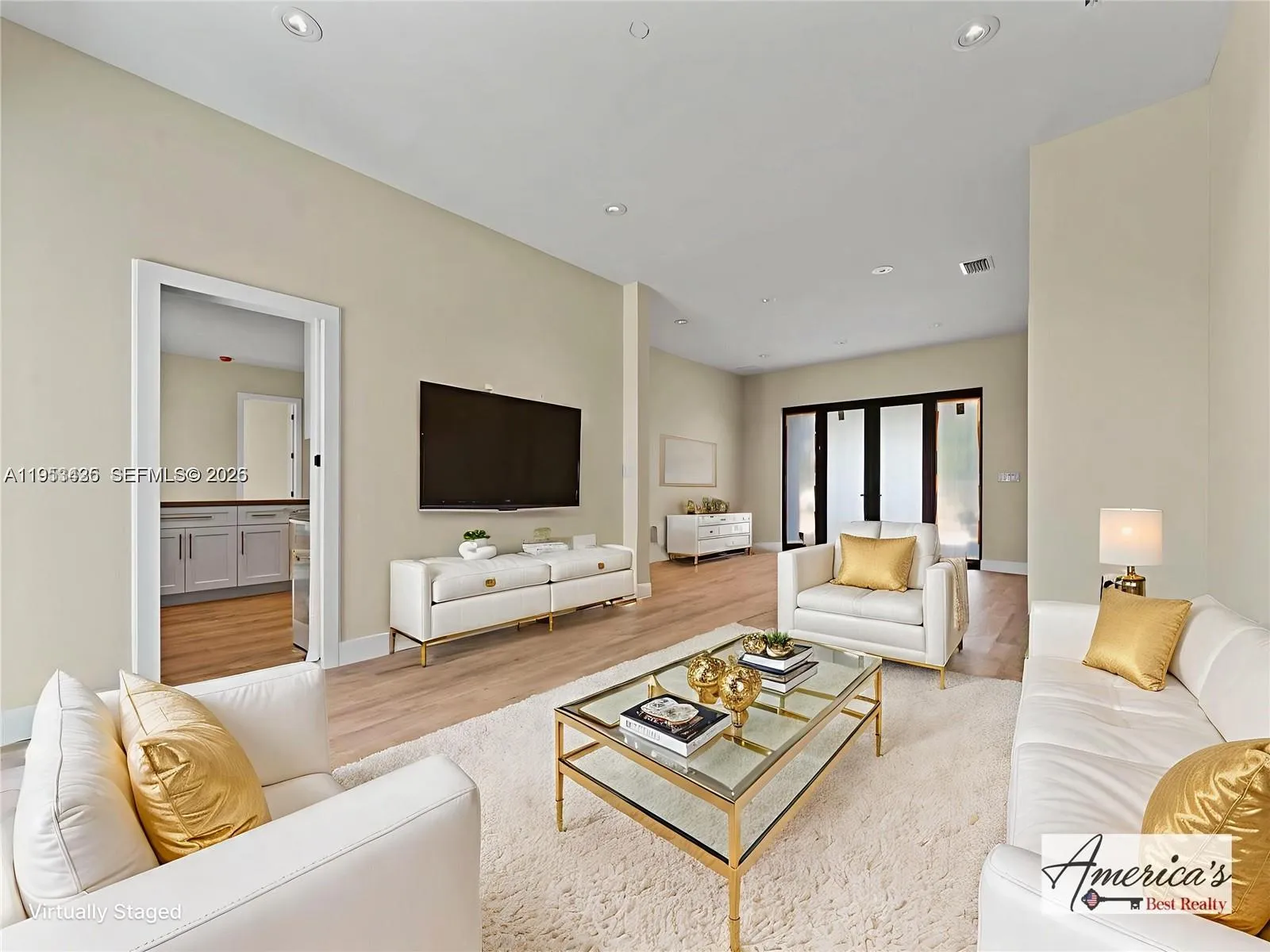 22451 SW 118 Ave, Miami FL 33170