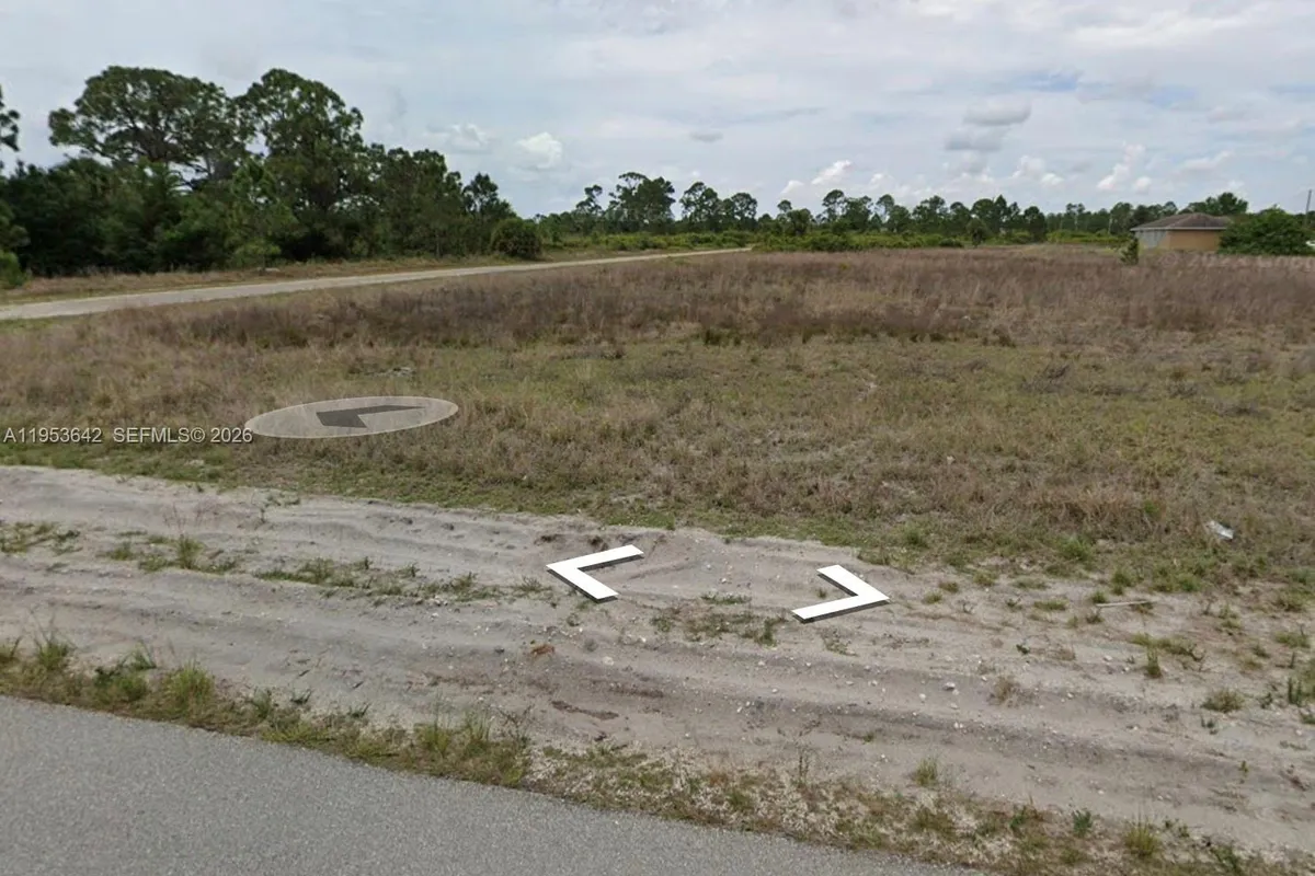 1251 Garibaldi, Lehigh Acres FL 33974