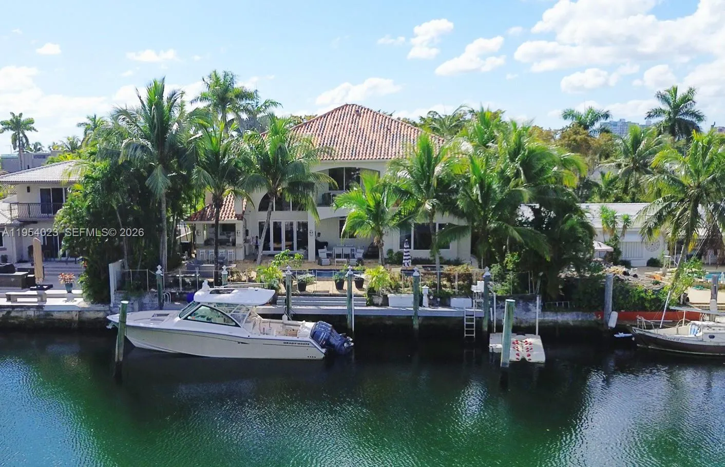 6 bedroom 5 bath for sale at 2125 Ixora Rd, North Miami FL 33181