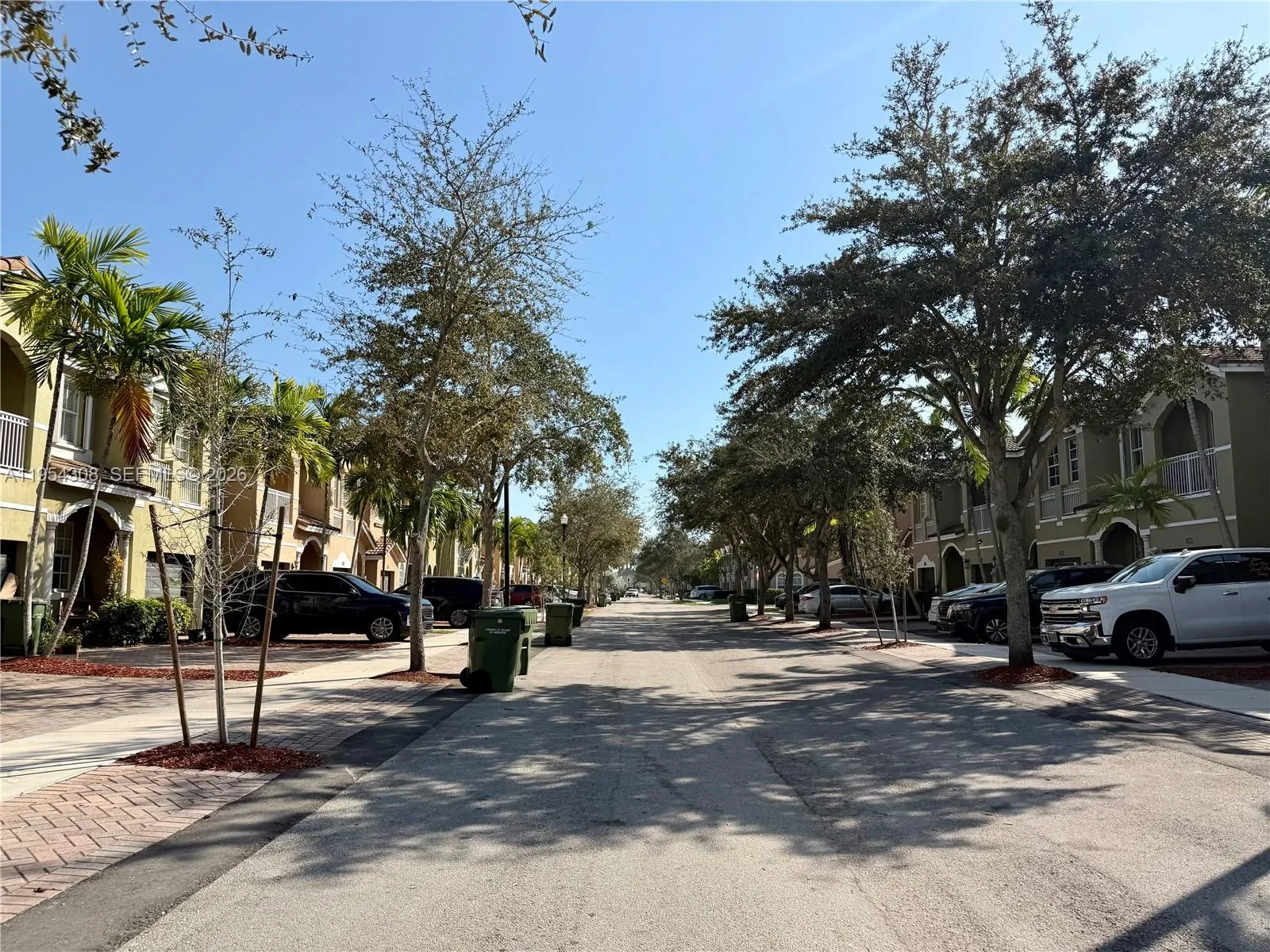 1385 SE 26th Ave, Homestead FL 33035