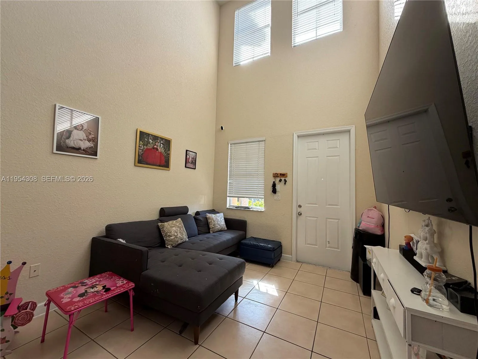 1385 SE 26th Ave, Homestead FL 33035