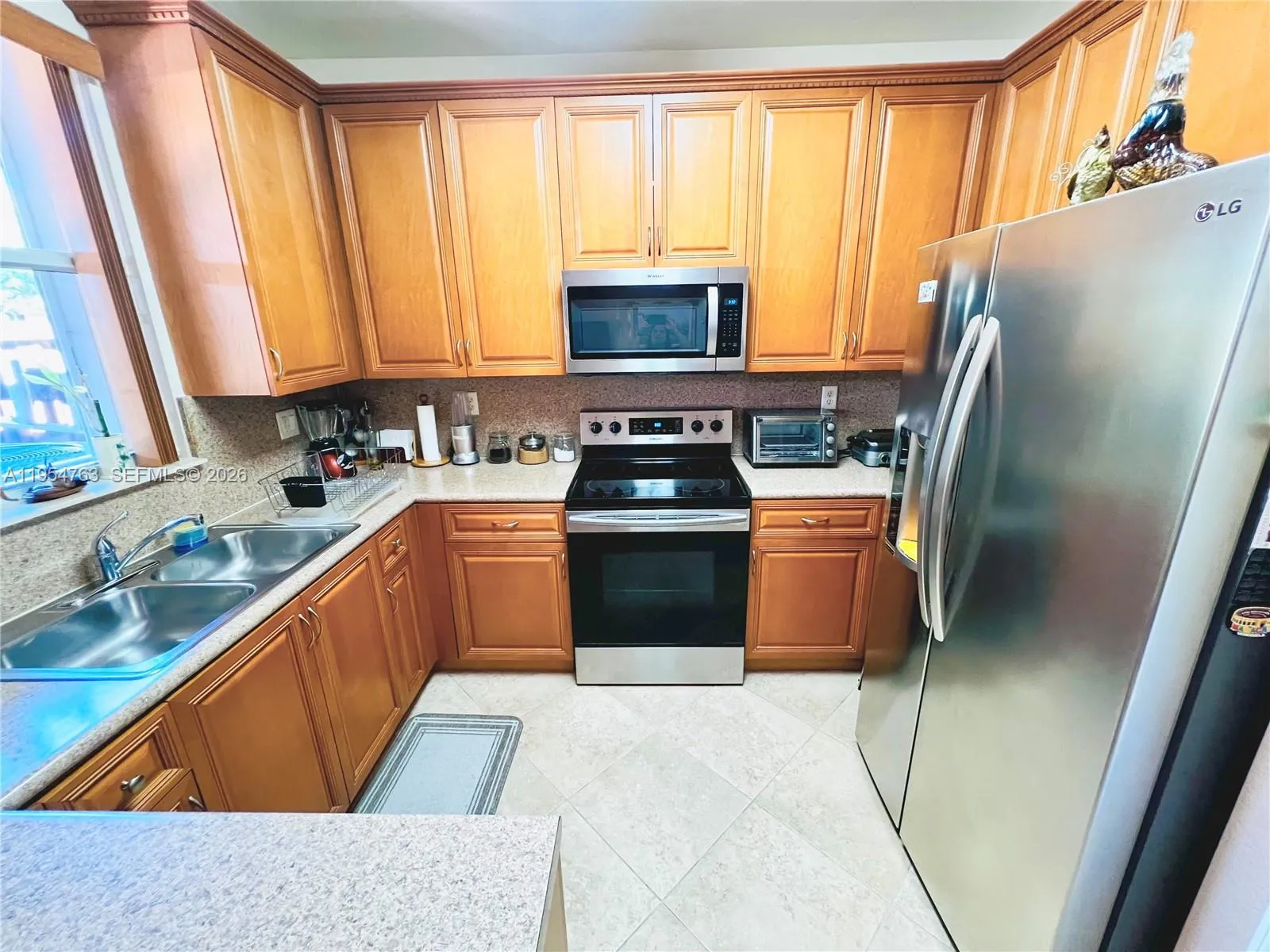 2499 SE 14th St, Homestead FL 33035