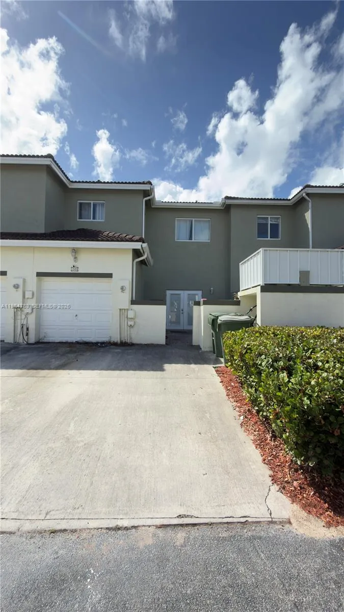 1948 SE 24th Ave, Homestead FL 33035