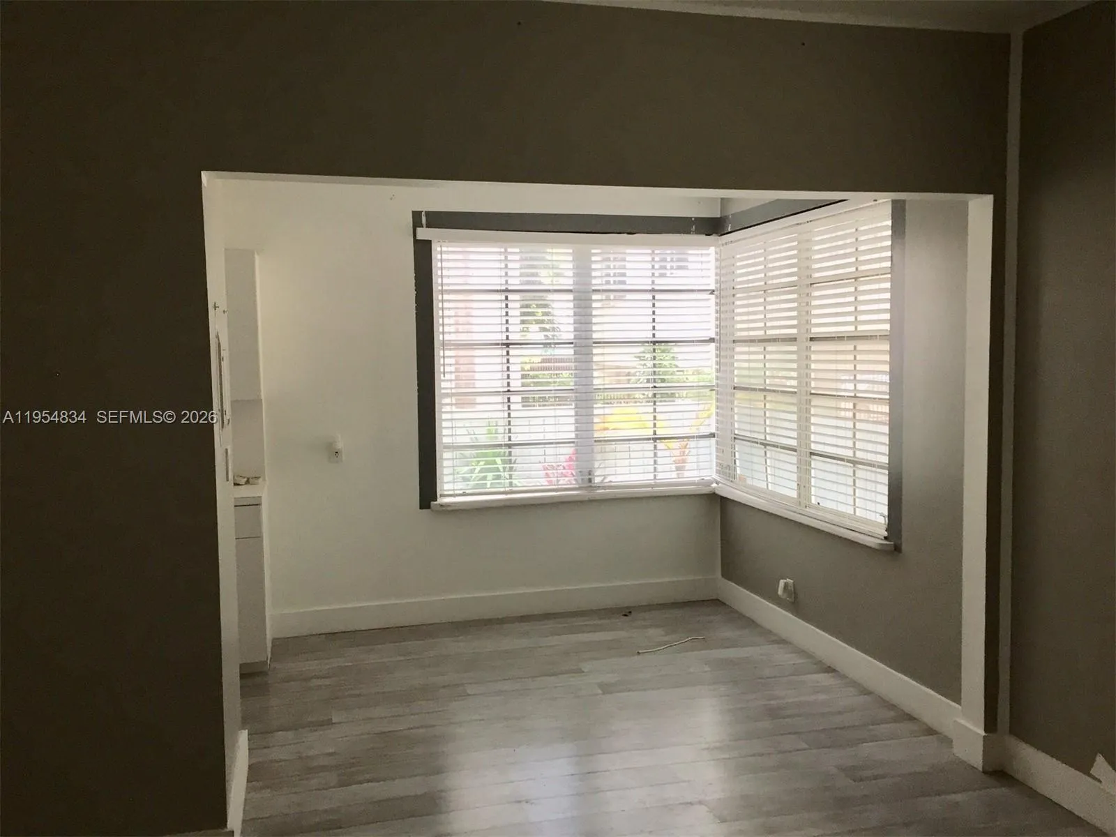 610 8th St # 103, Miami Beach FL 33139