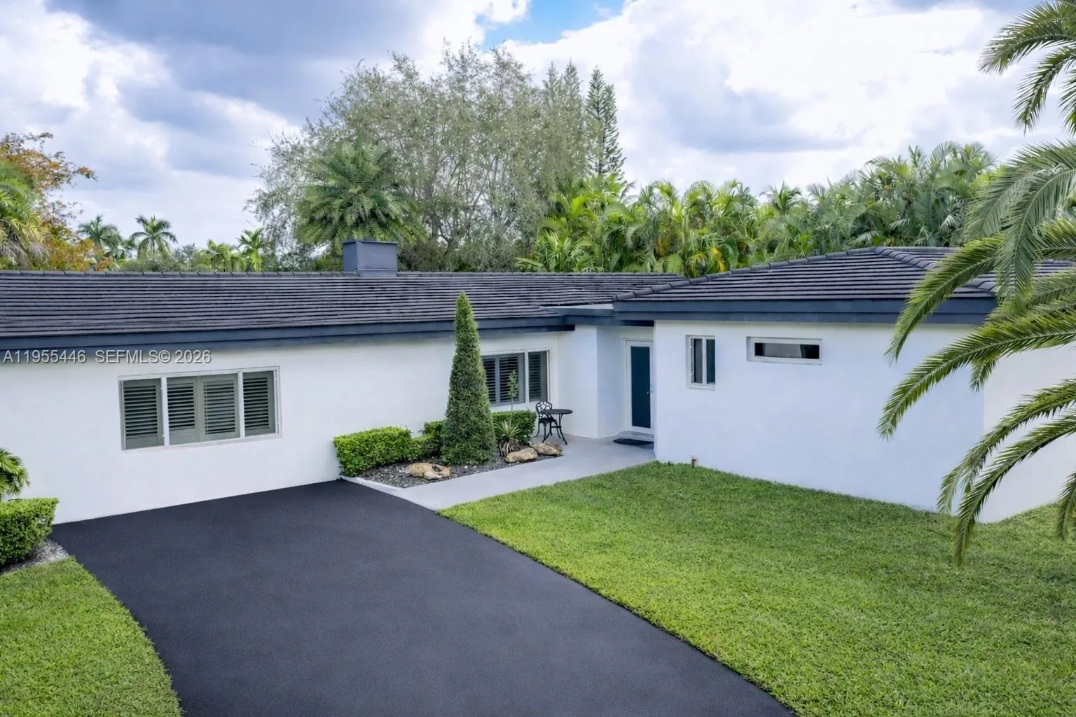 241 SW 129th Ave, Miami FL 33184