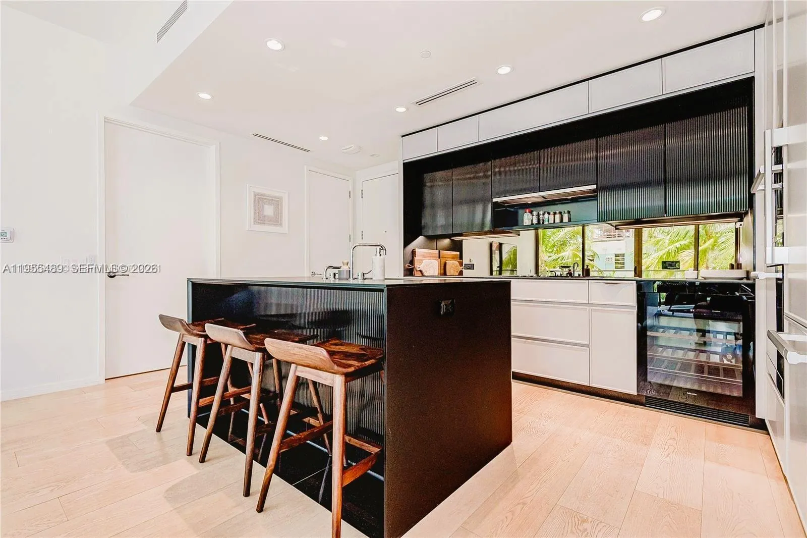 300 E Collins Ave # 2D, Miami Beach FL 33139