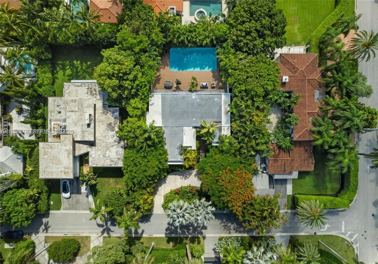 2815 Regatta Ave, Miami Beach FL 33140