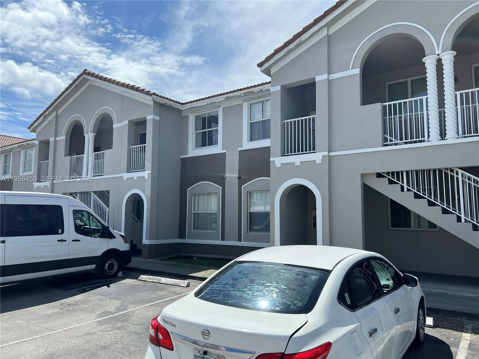 1536 SE 25th St # 100, Homestead FL 33035