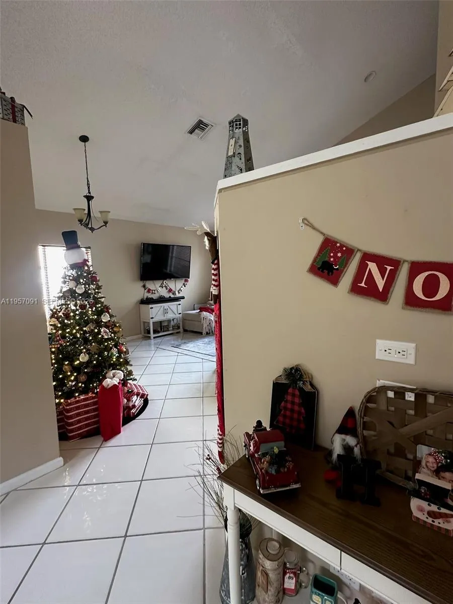 12723 NW 21st Pl, Coral Springs FL 33071