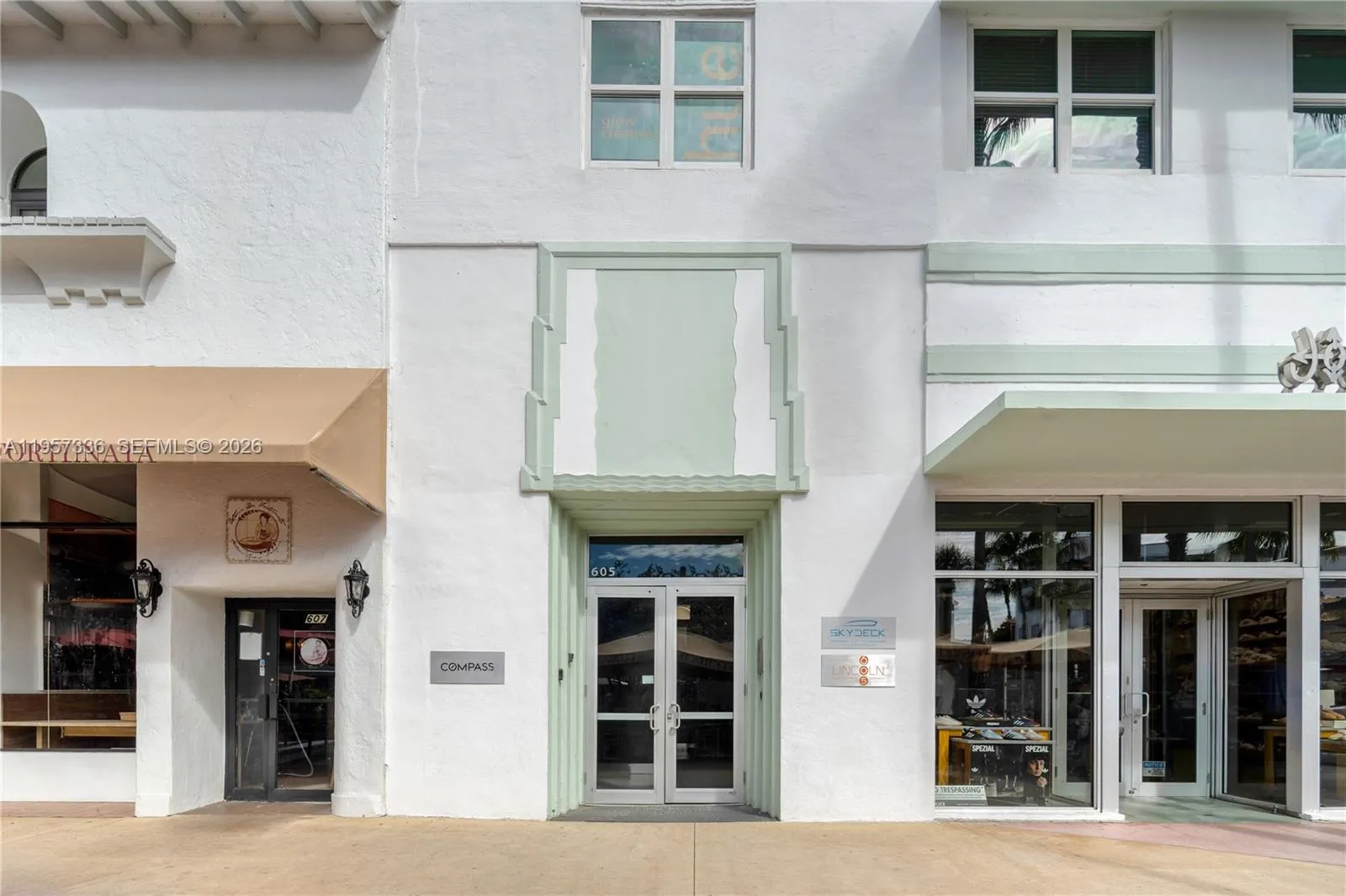 605 Lincoln Rd PH, Miami Beach FL 33139