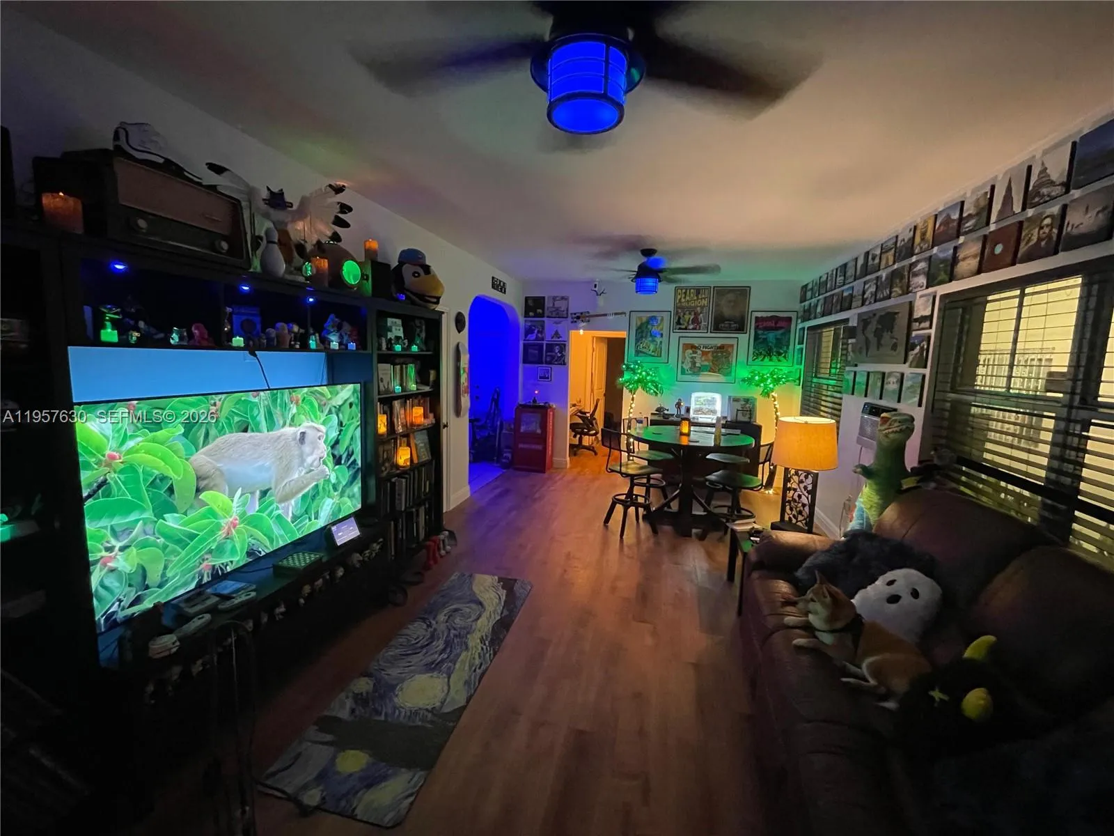 2463 Pine Tree Dr # 4, Miami Beach FL 33140