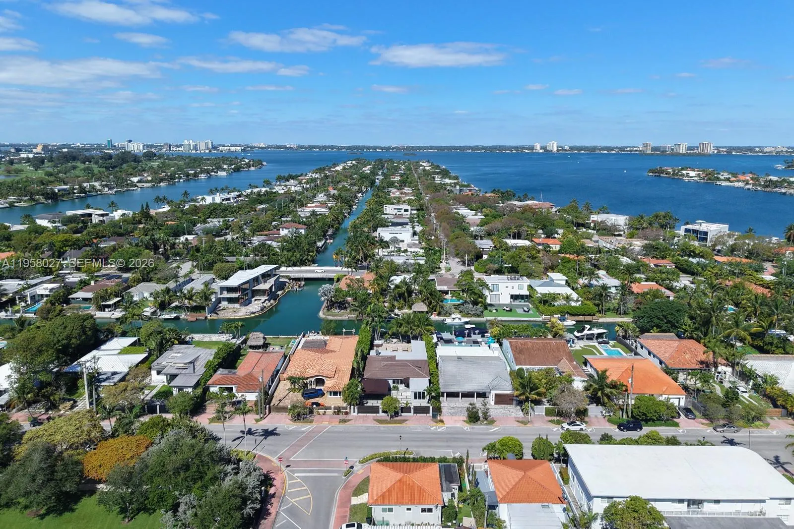 7910 Hawthorne Ave, Miami Beach FL 33141