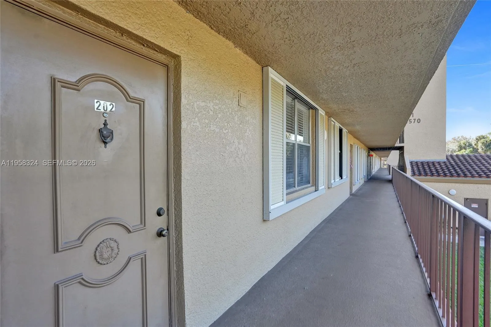 4570 NW 18th Avenue # 202, Deerfield Beach FL 33064