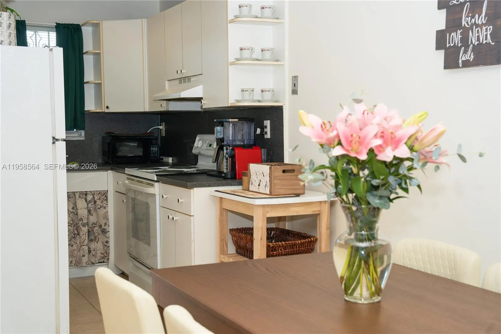 4050 NW 135th St # 9, Opa-Locka FL 33054