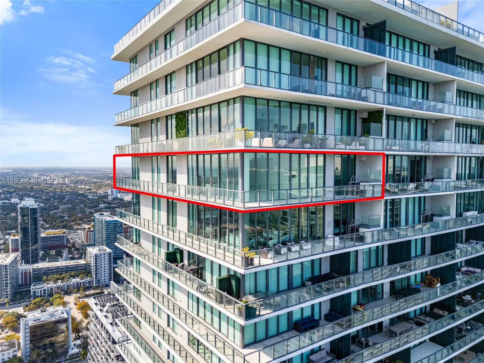 4 bedroom 4 bath for sale at 480 NE 31st St, Miami FL 33137