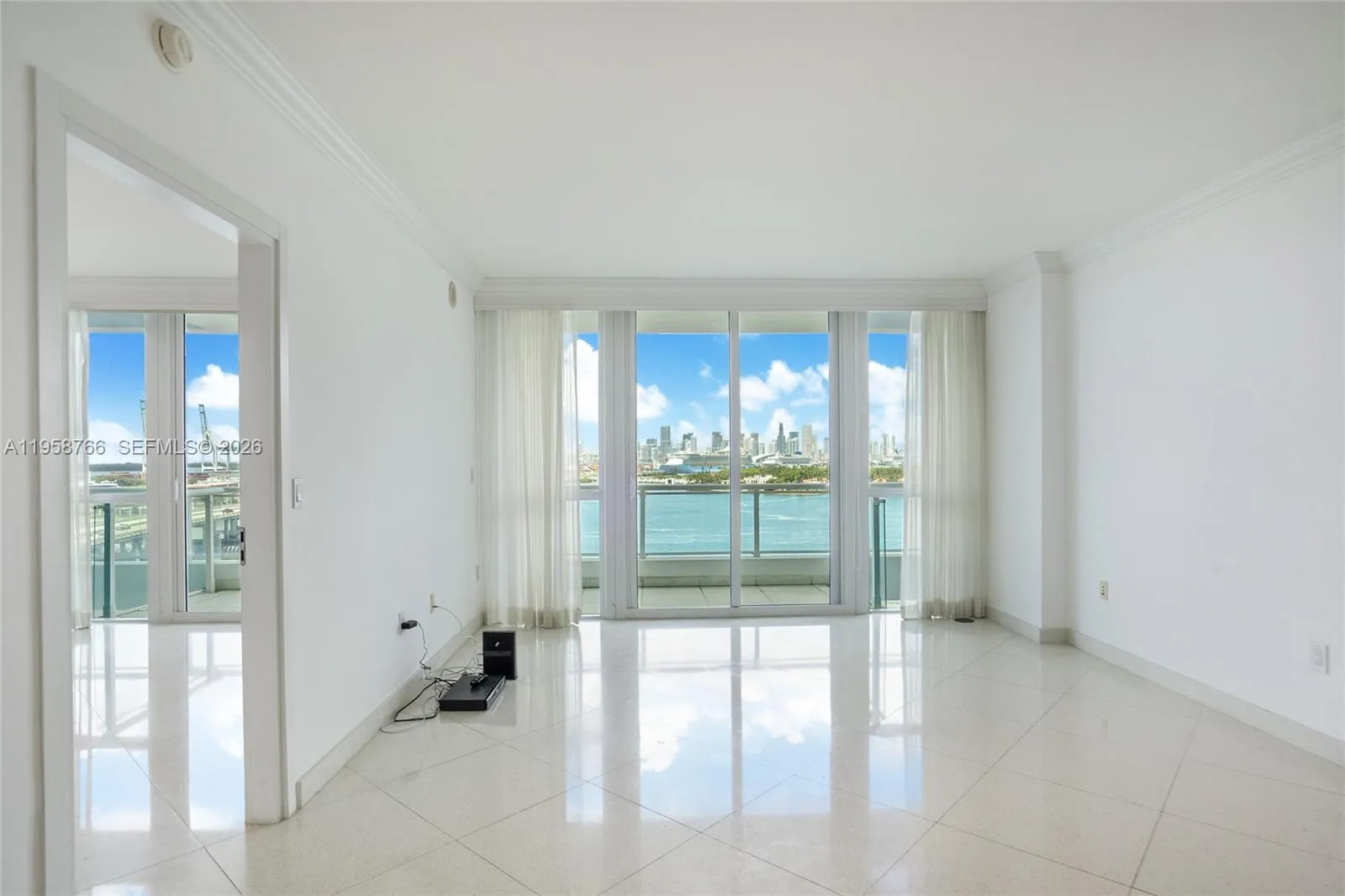540 West Ave # 1112, Miami Beach FL 33139
