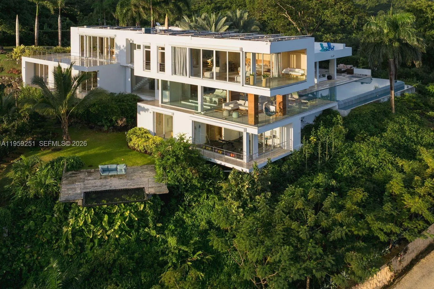 000 8G8F+3V5 El Limón, Dominican Republic, FL