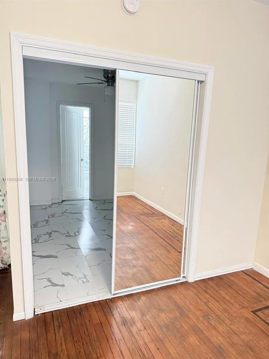 1007 Meridian Ave # 9, Miami Beach FL 33139