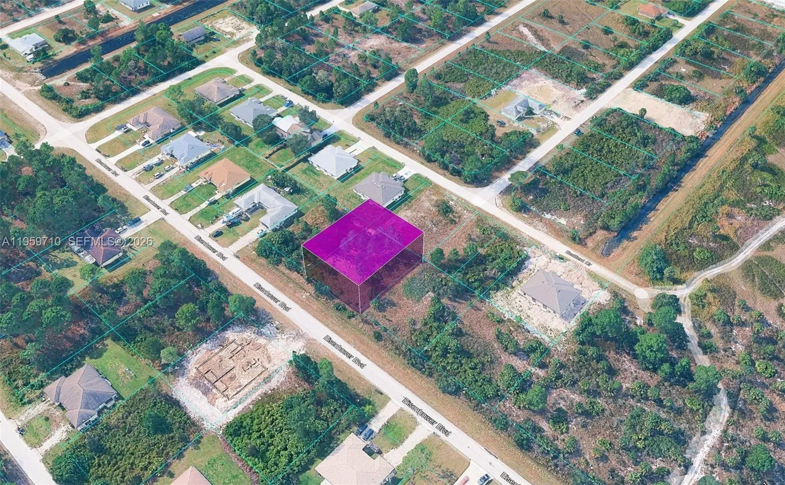 856 Eisenhower BLVD, Lehigh Acres FL 33974