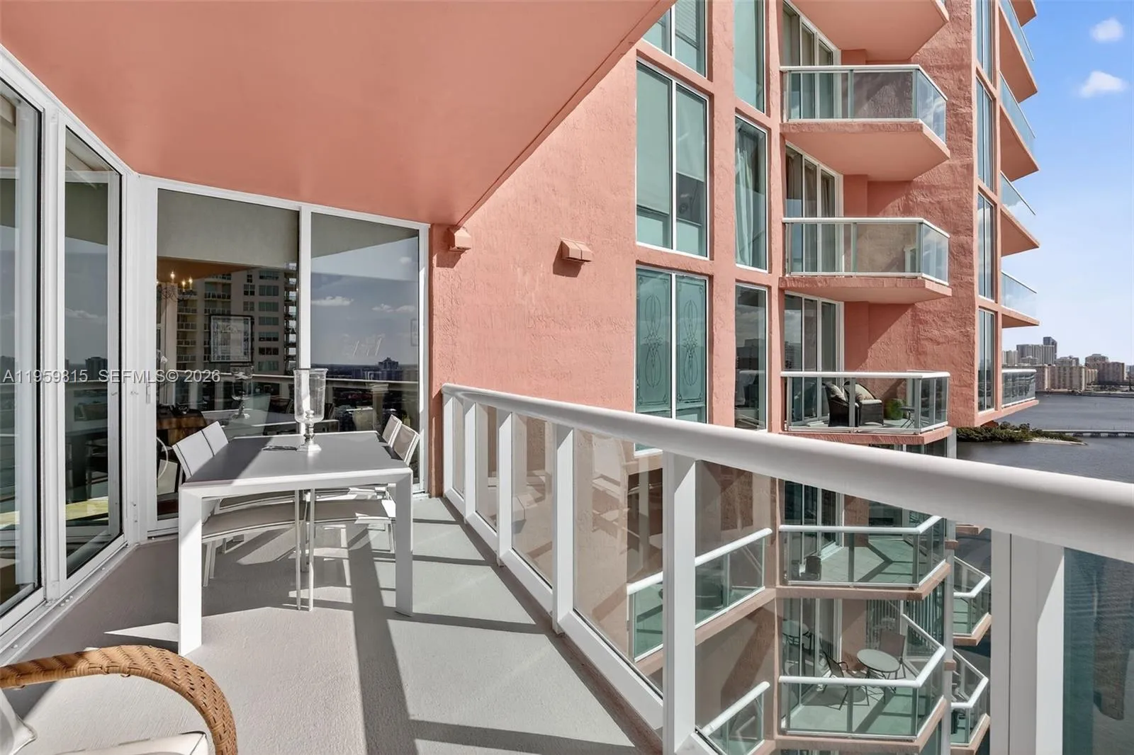 3370 Hidden Bay Dr # 2715, Aventura FL 33180