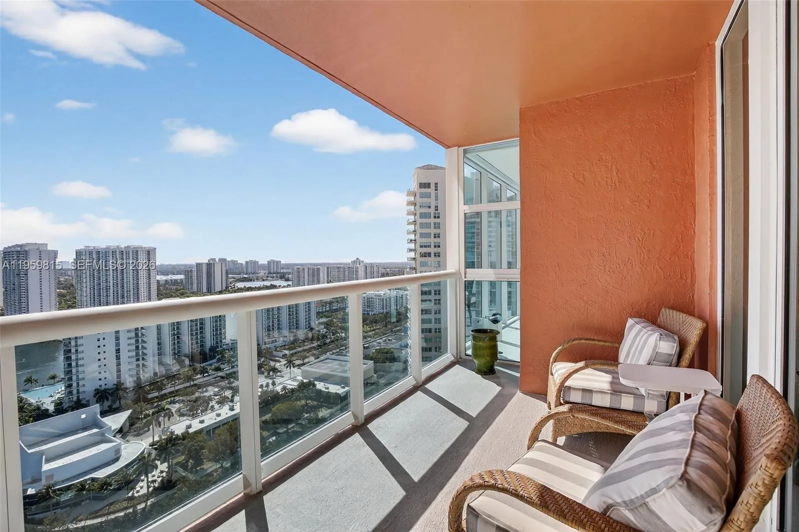 3370 Hidden Bay Dr # 2715, Aventura FL 33180