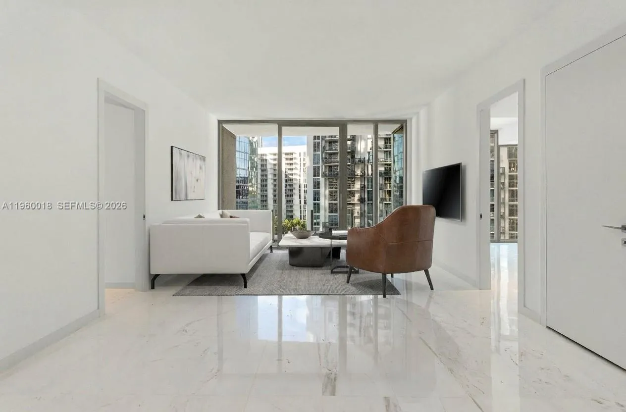 300 Biscayne Blvd Way # 2009, Miami FL 33131