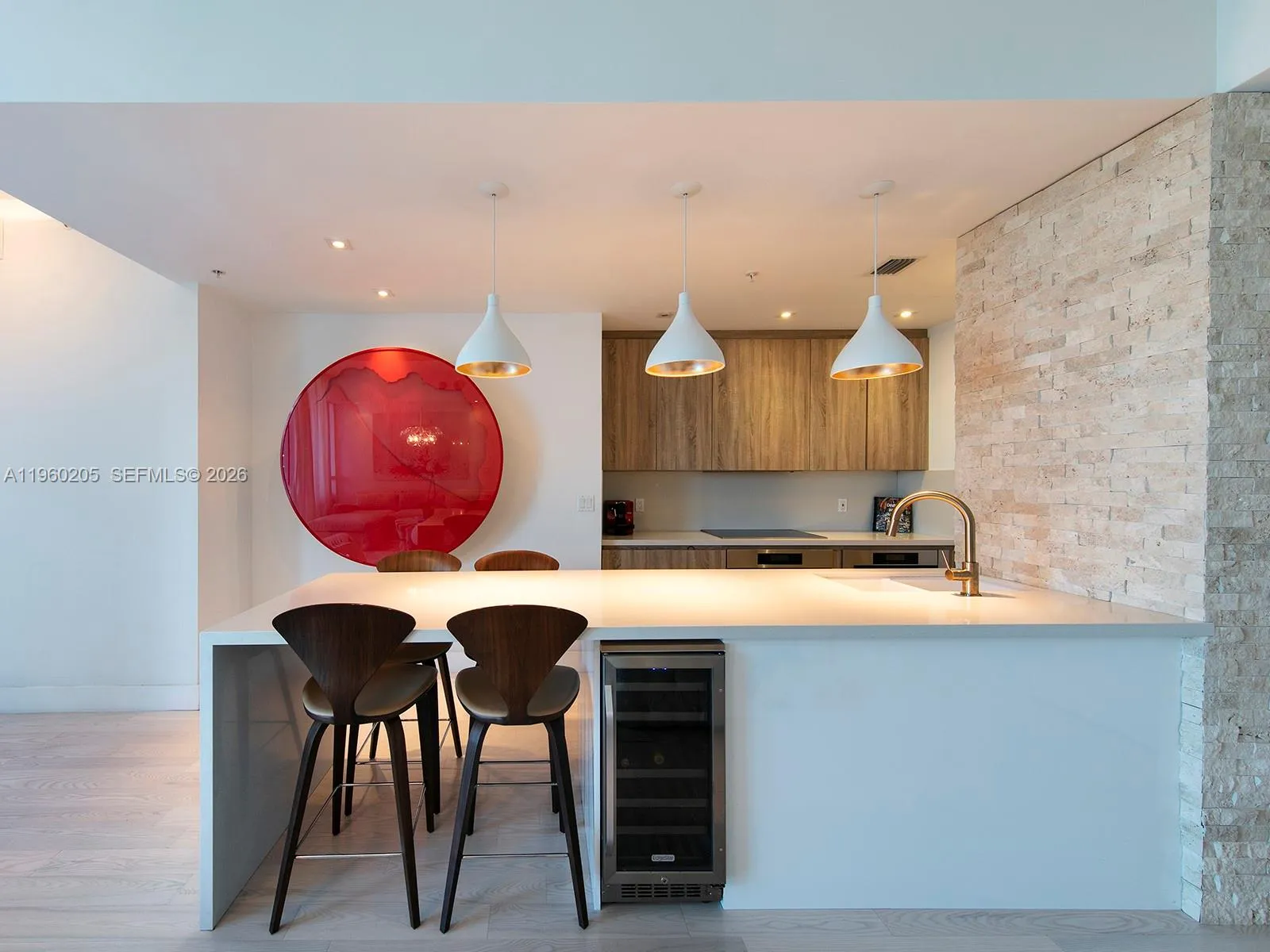 50 S Pointe Dr # 707, Miami Beach FL 33139