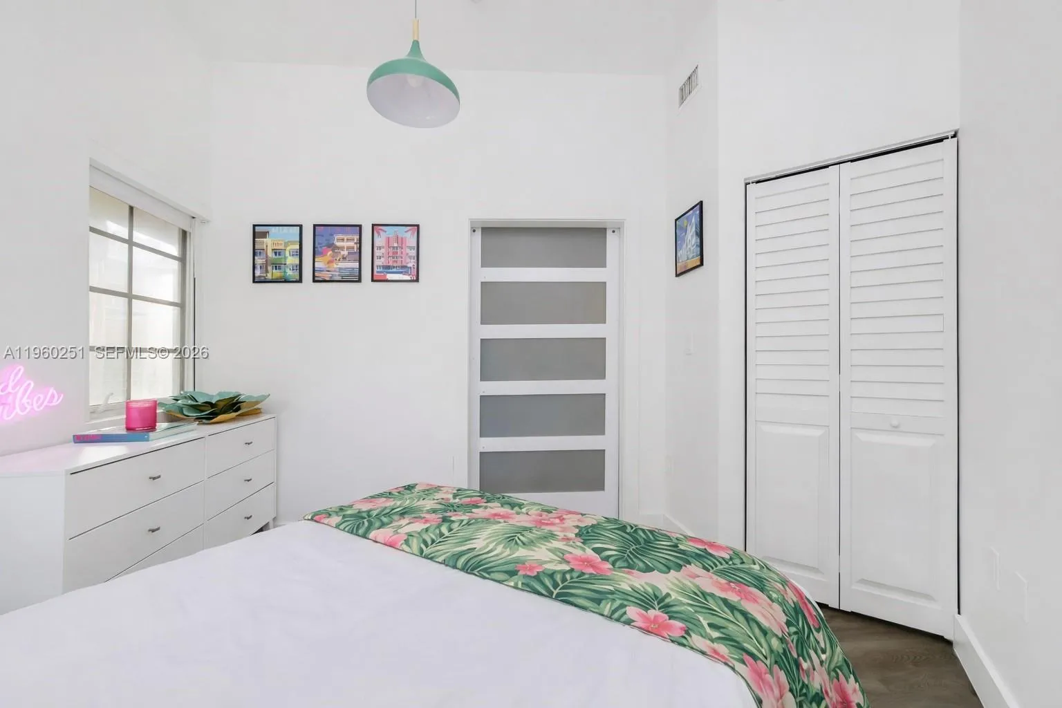 2129 Washington Ave # 205, Miami Beach FL 33139