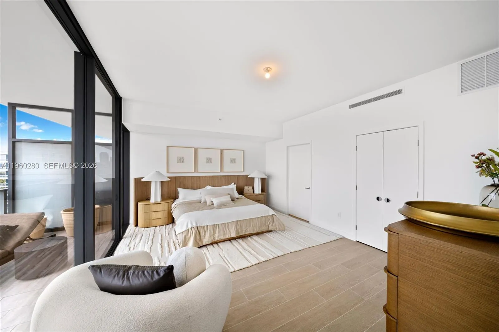 500 Alton # 2203, Miami Beach FL 33139