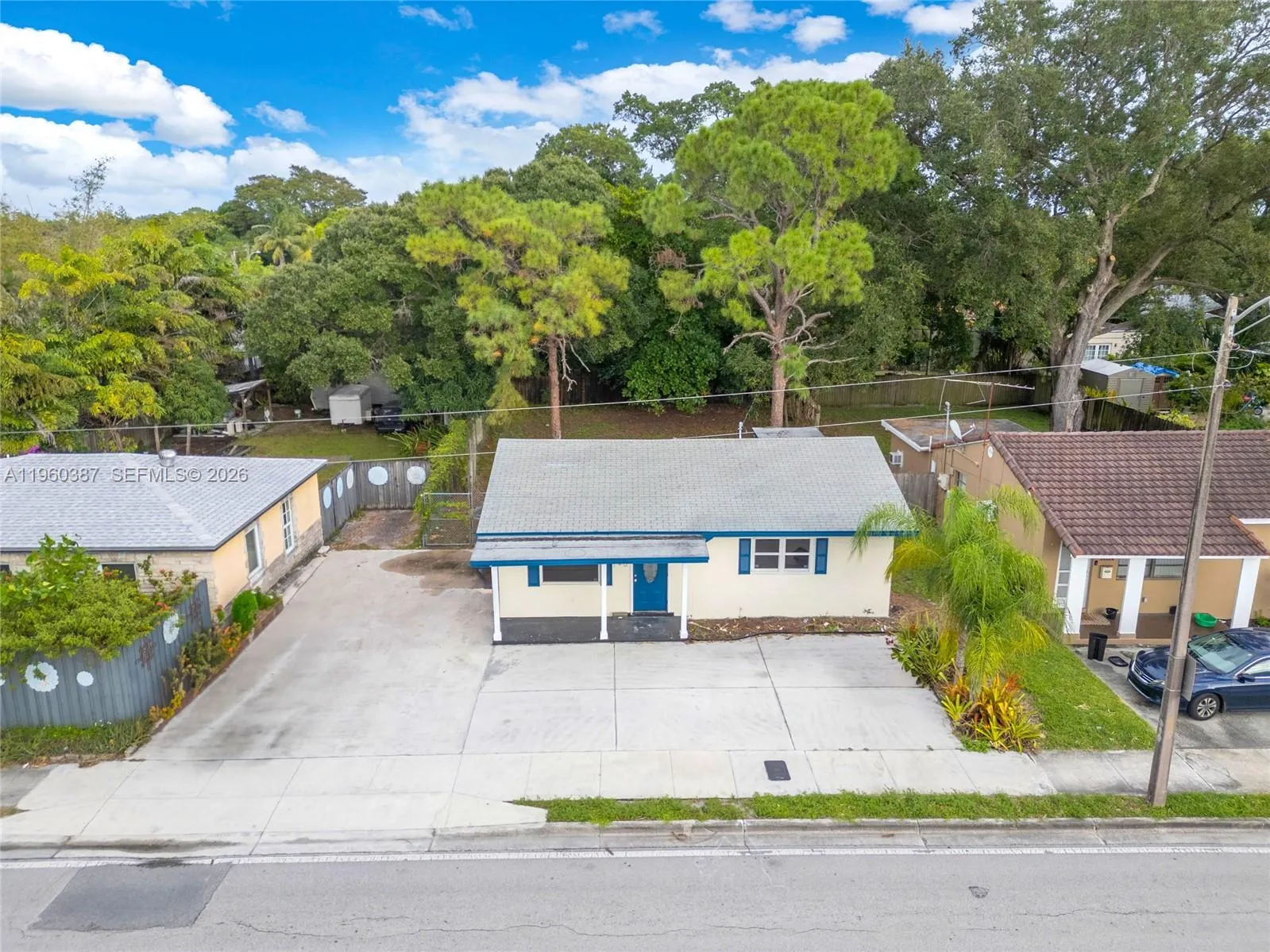 1320 N Andrews Ave, Fort Lauderdale FL 33304