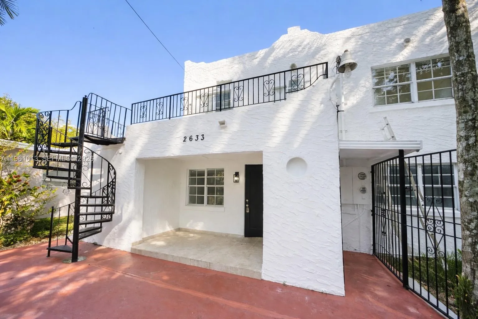 2633 SW 34th Ave, Miami FL 33133