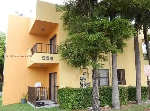 2 bedroom 1 bath for sale at 556 NW 114th Ave # 201, Sweetwater FL 33172