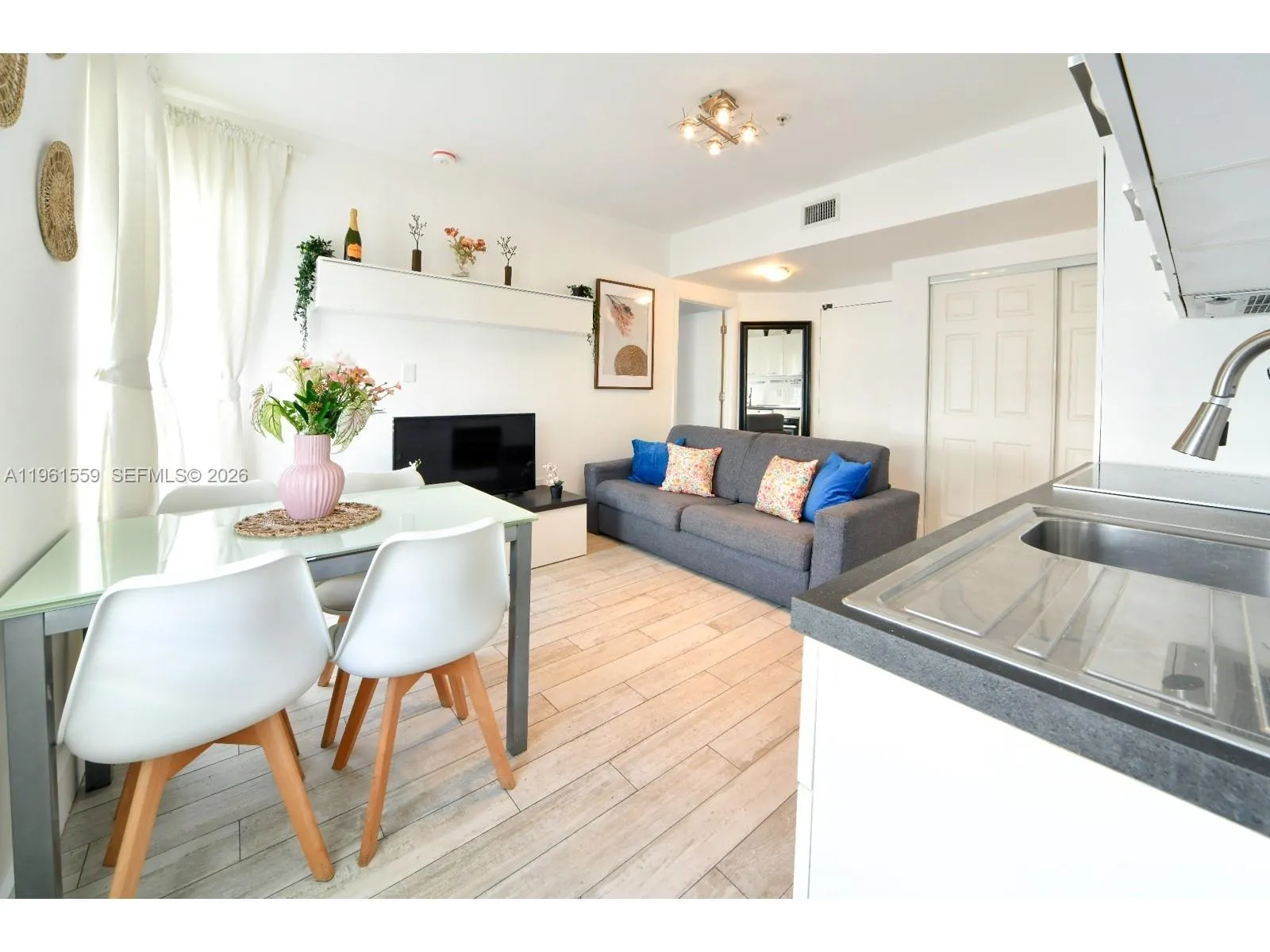 811 Jefferson Ave # 204, Miami Beach FL 33139