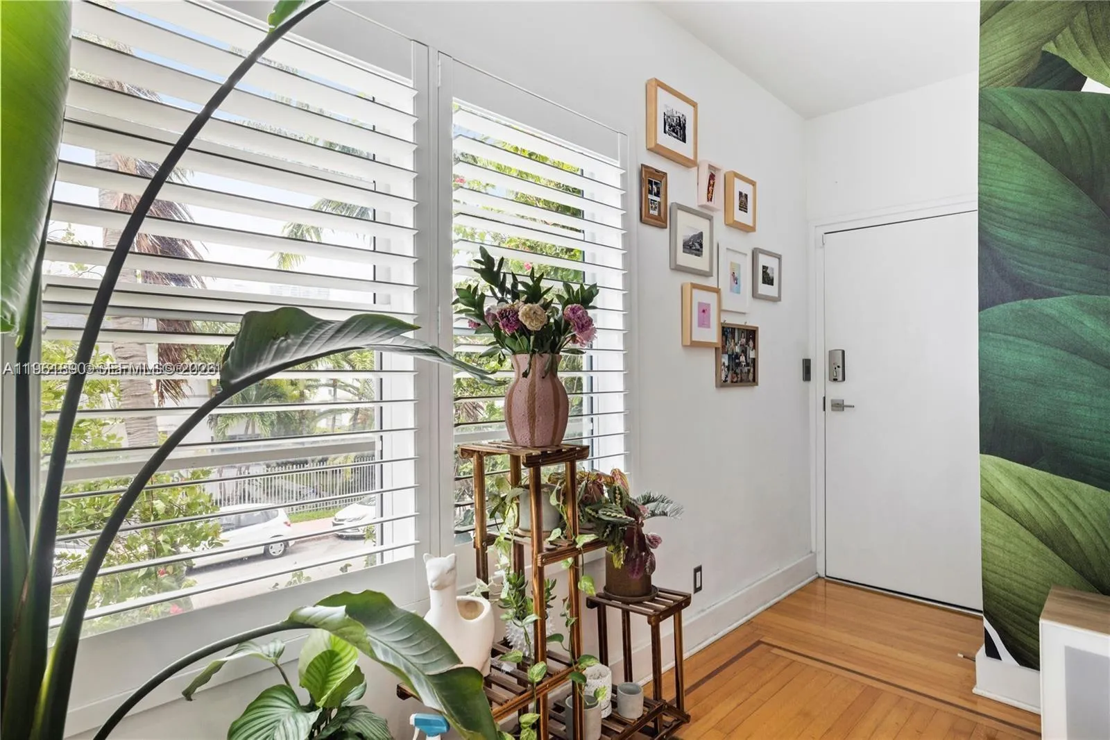 935 10th St # 3, Miami Beach FL 33139