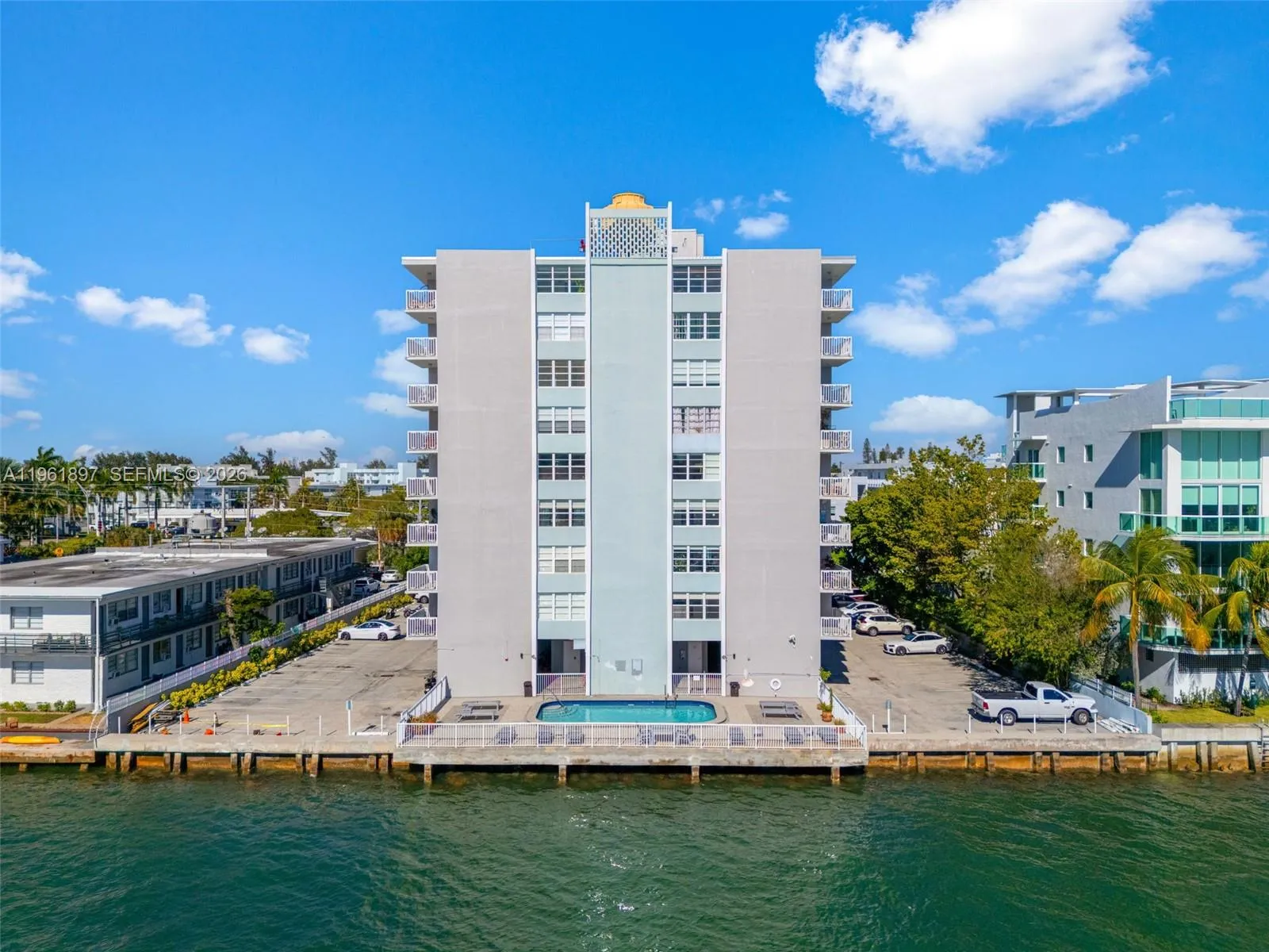 2016 Bay Dr # 203, Miami Beach FL 33141