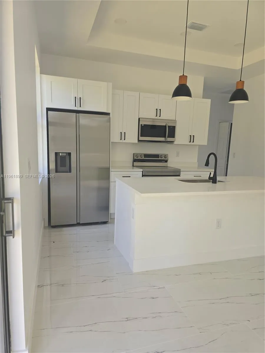 2609 53rd ST W, Lehigh Acres FL 33971