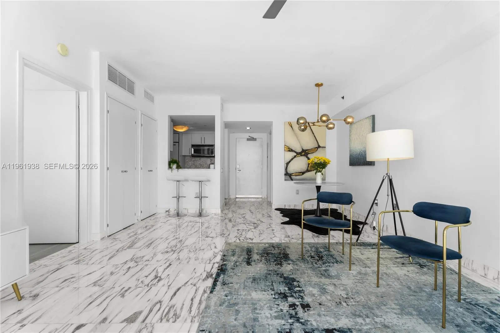 450 Alton Rd # 3008, Miami Beach FL 33139