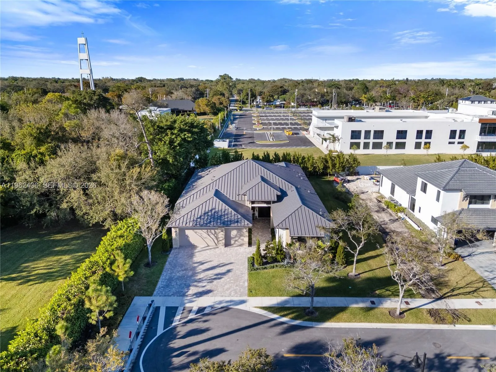 7387 SW 74th Ln, Miami FL 33143