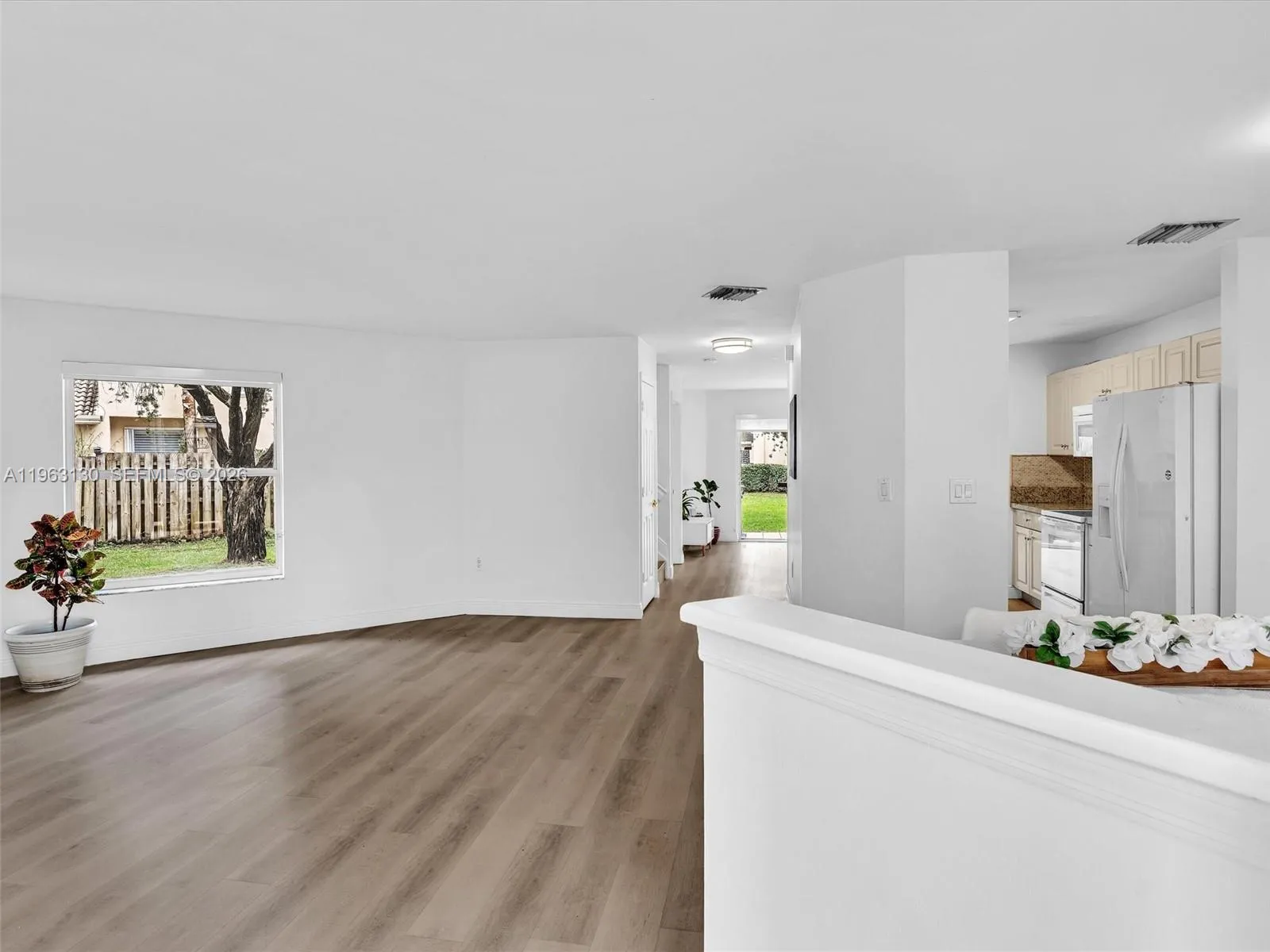 2237 NW 171st Ter, Pembroke Pines FL 33028