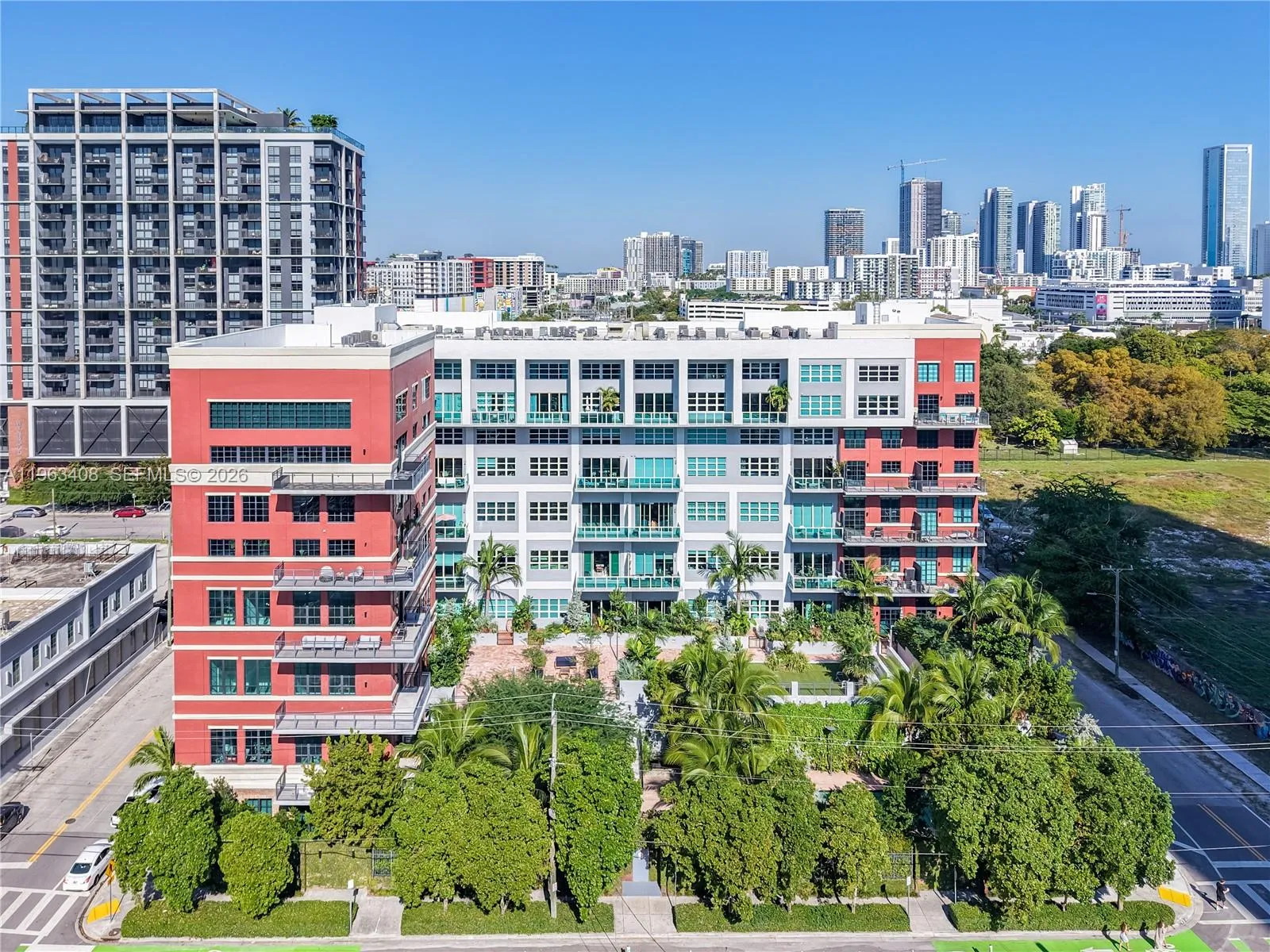 2 bedroom 2 bath for sale at 1749 NE Miami Ct # 605, Miami FL 33132