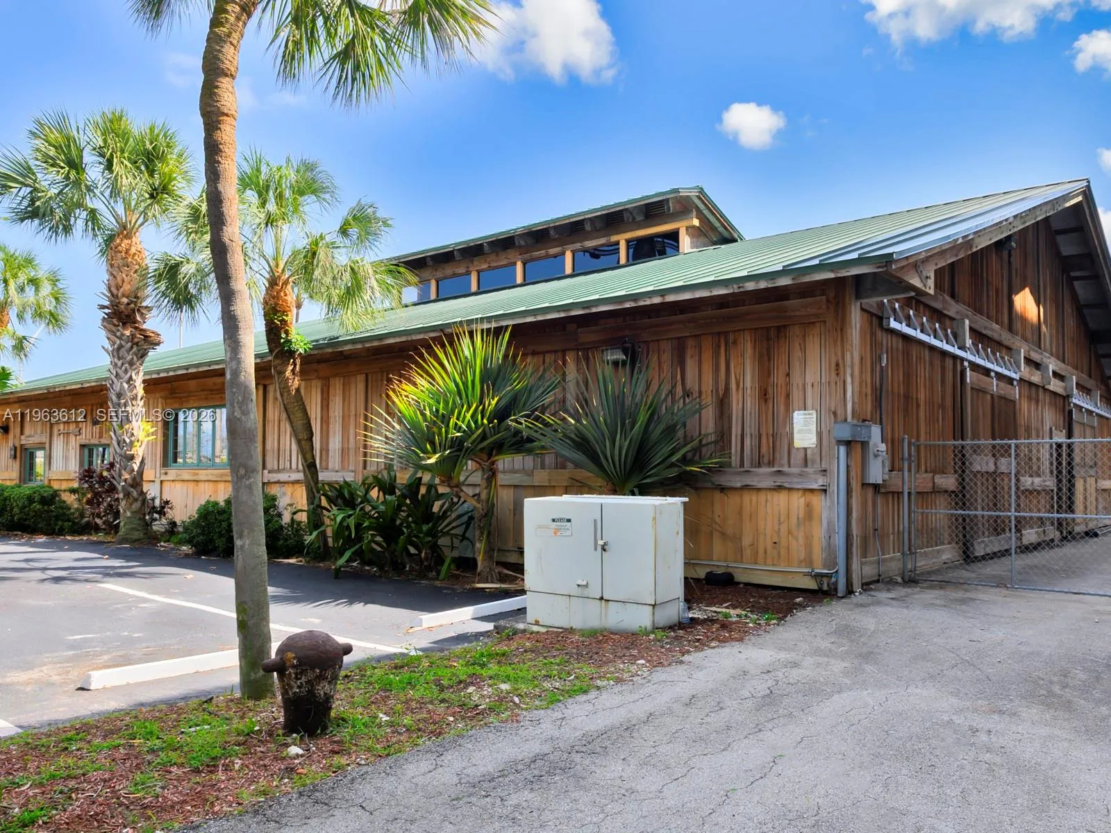 60 NW 60th St, Fort Lauderdale FL 33309