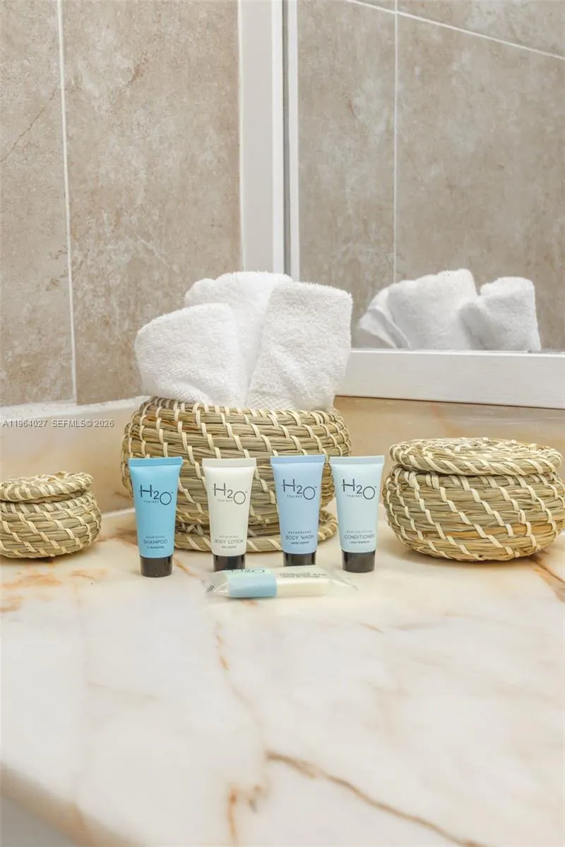 5445 Collins Ave # 1623, Miami Beach FL 33140