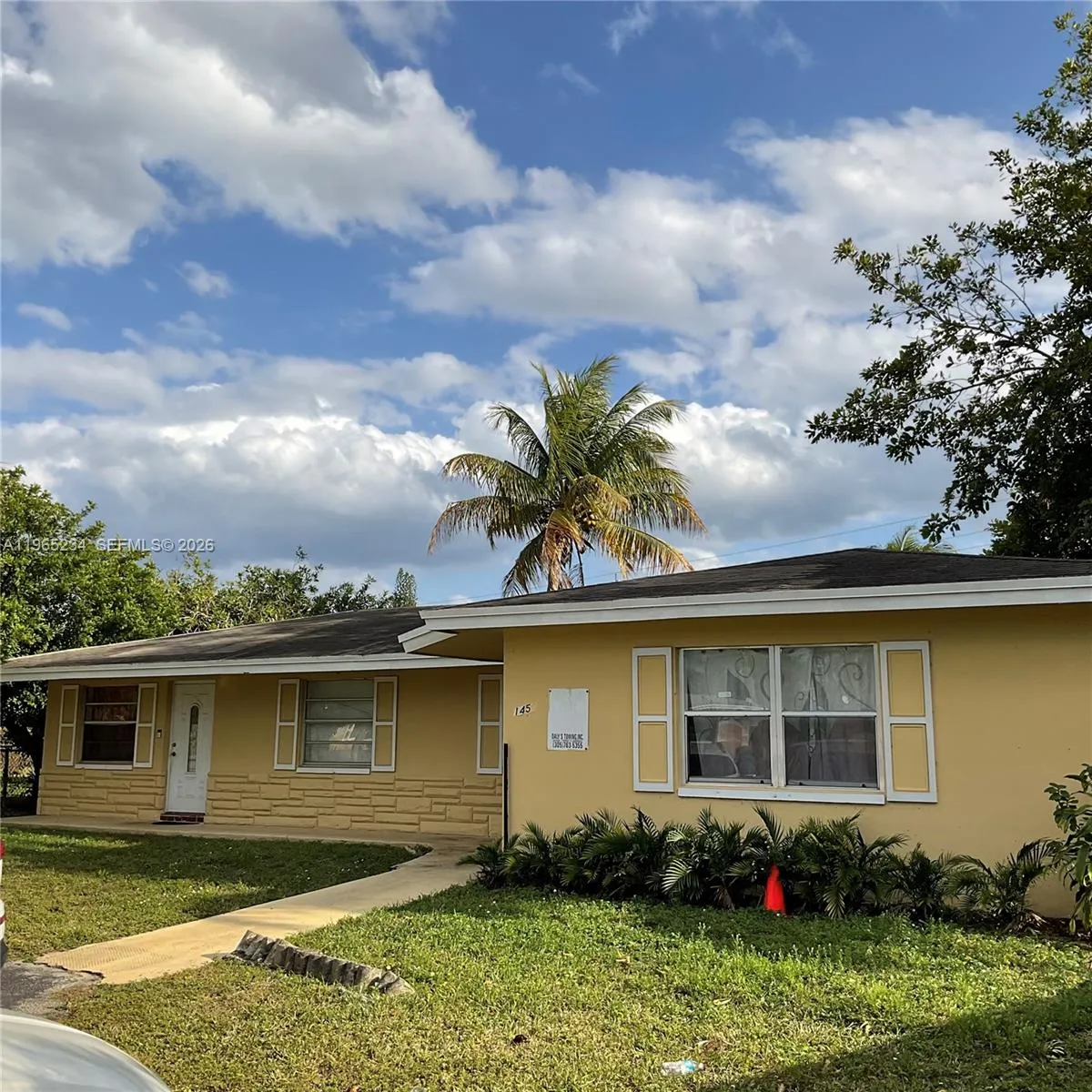 for sale at 1450 NW 19th Ct, Fort Lauderdale FL 33311